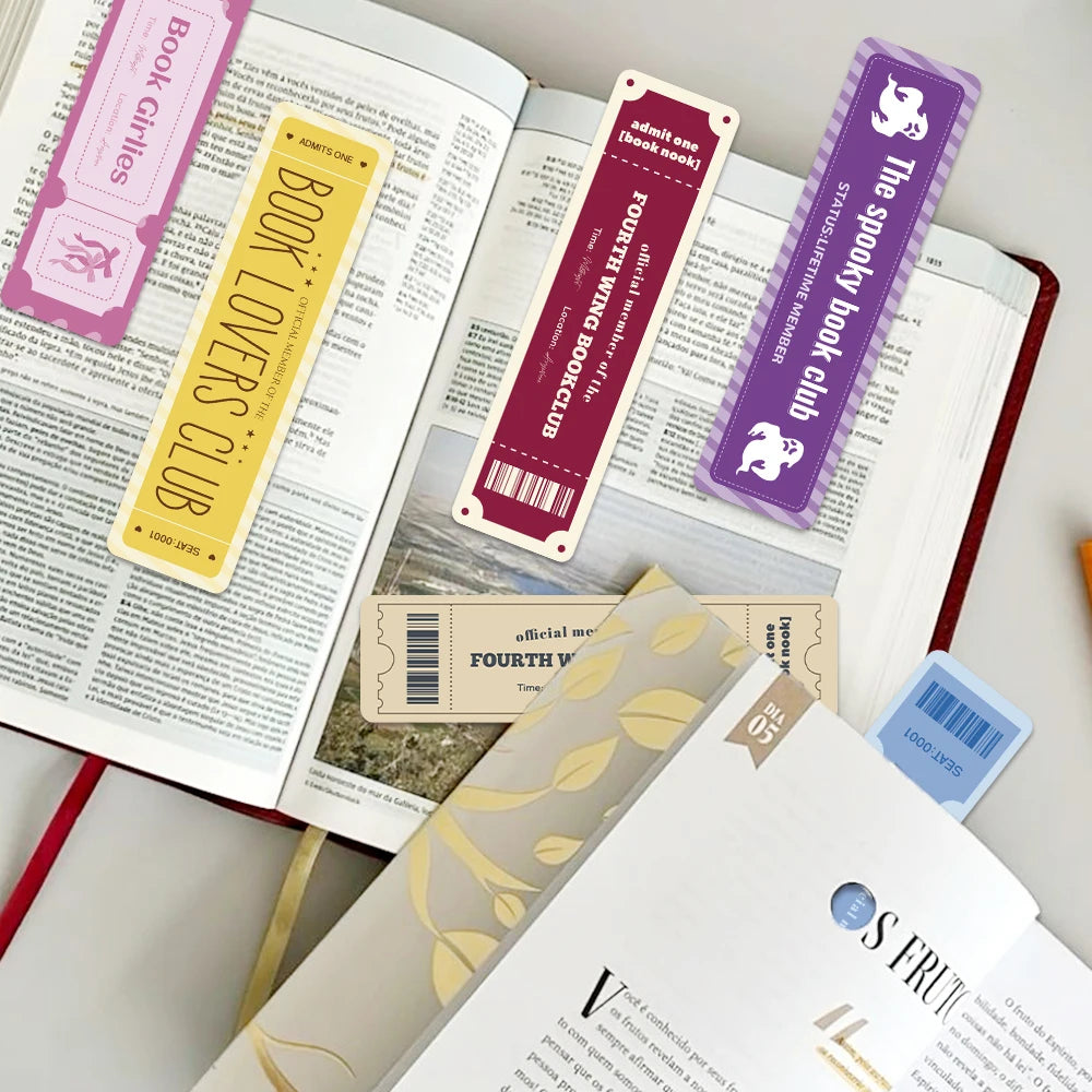 Book Lovers Bookmark