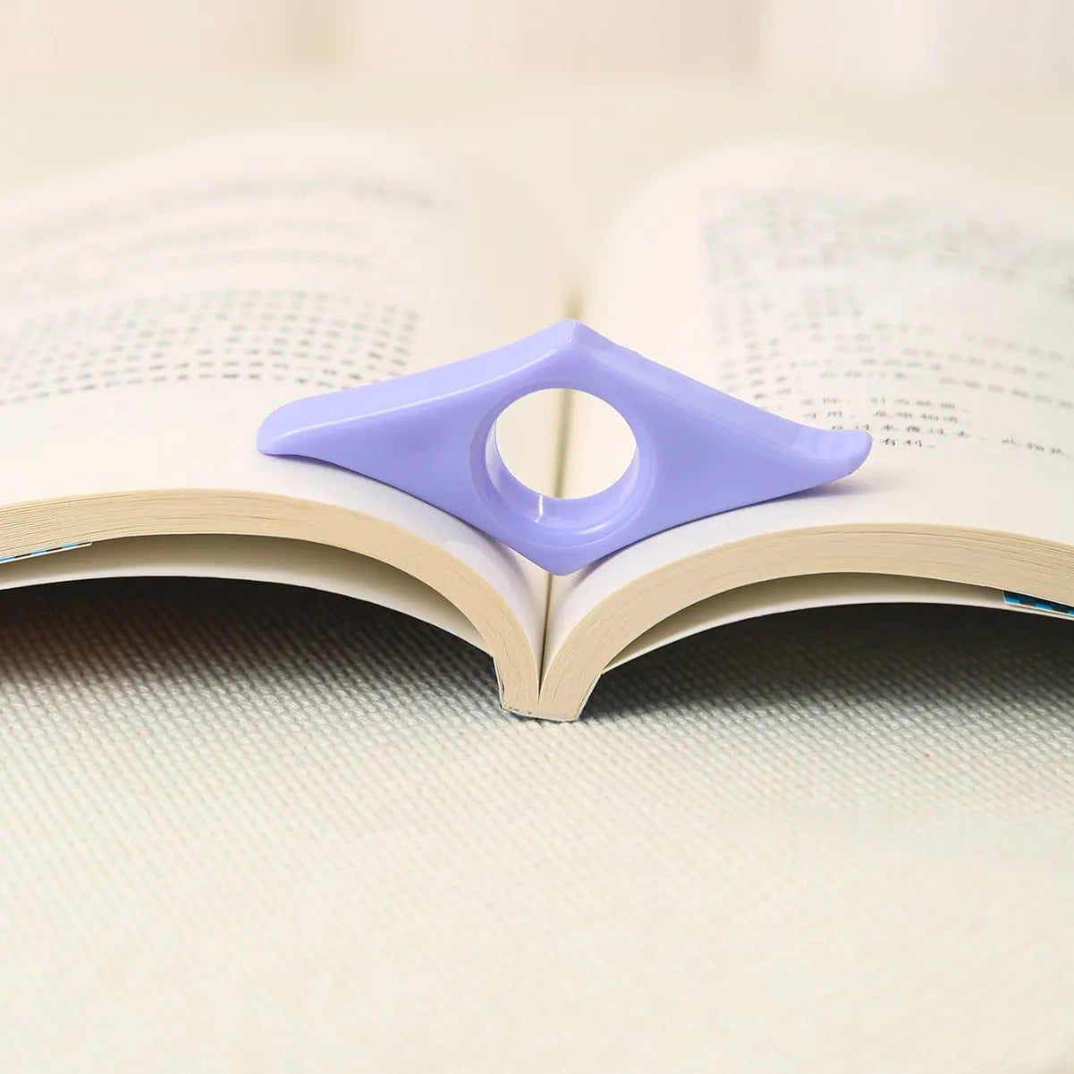 Acrylic Bookmark Thumb Book Holder